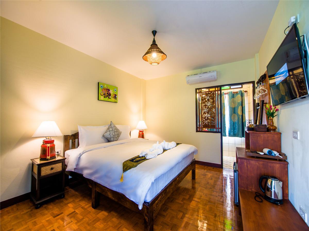 Hetai Boutique House Hotel Chiang Mai Luaran gambar