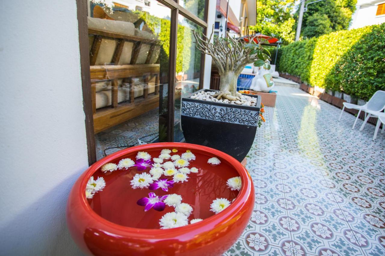 Hetai Boutique House Hotel Chiang Mai Luaran gambar